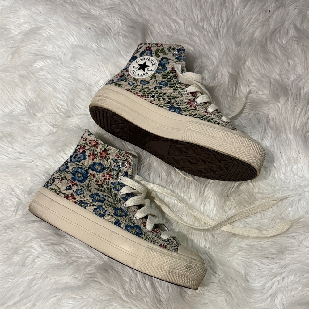 Converse Floral Jacquard High-Top Sneakers - Cream and Blue - Picture 2 of 4